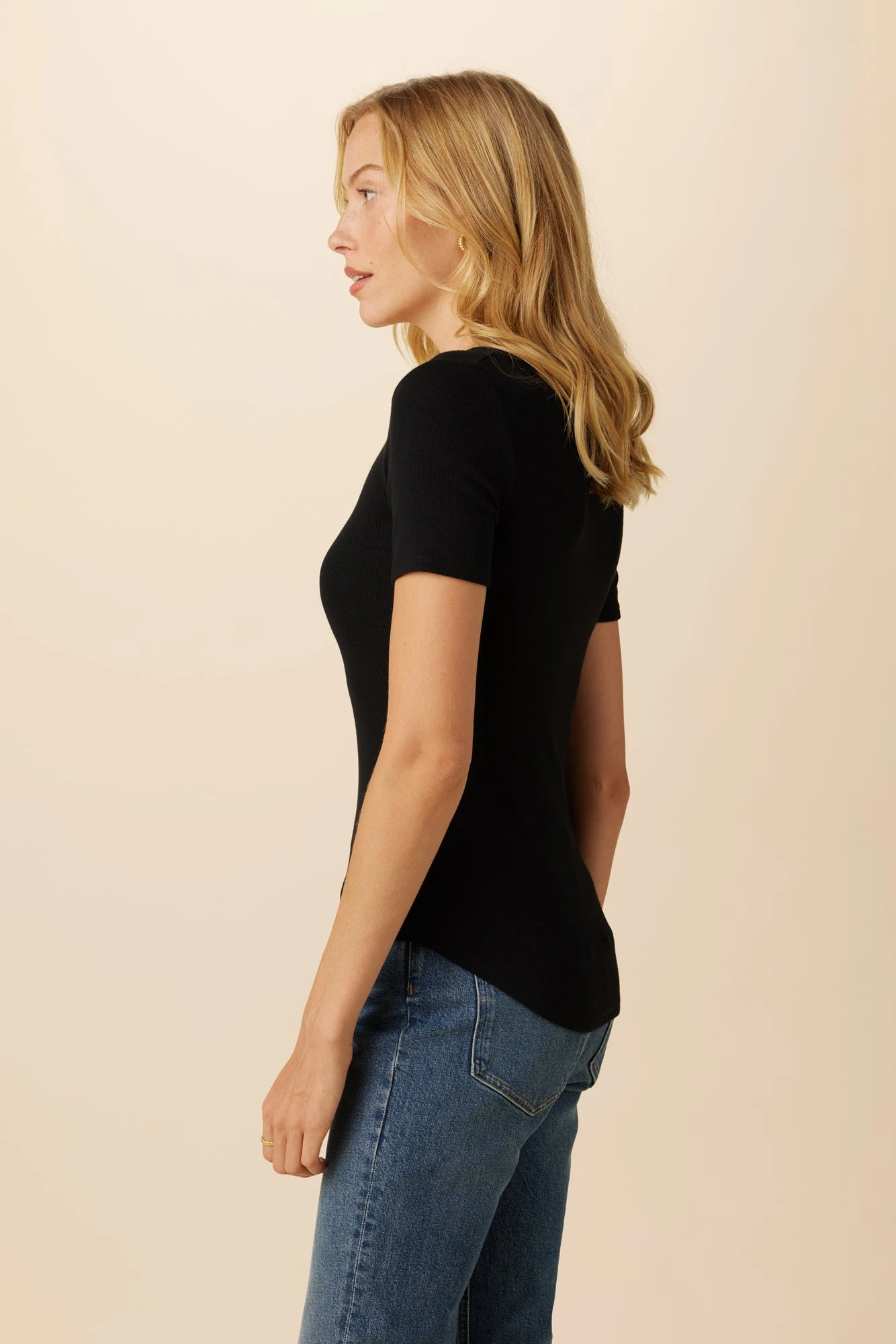 Itana Dream Rib Tee - Black 4 Itana Dream Rib Tee - Black - Image 2