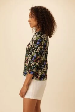 Issa Viscose Knit Tee - Summer Fields -Amour Vert 0223 Issa Summer Fields 2