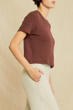 Tara Dream Rib Cropped Tee - Mocha -Amour Vert 0622 Tara Mocha 5717 web eab655be bfb1 4dd5 a644 20981c50f339