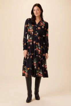 Dannica Ecovero Dress - Treviso Orange -Amour Vert 10013 Dannica Treviso Orange 1