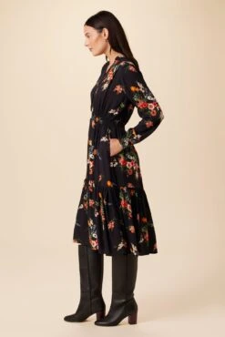 Dannica Ecovero Dress - Treviso Orange -Amour Vert 10013 Dannica Treviso Orange 2