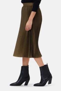 Blaze Skirt - Bronzed Olive -Amour Vert 10108 Blaze Pleated Bronzed Olive 2