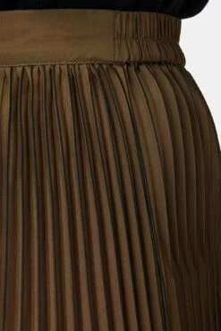Blaze Skirt - Bronzed Olive -Amour Vert 10108 Blaze Pleated Bronzed Olive 5