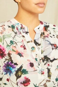 Renata Washable Silk Blouse -Amour Vert 1068 Renata Windsor 0927 web