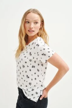 Amour Vert -Amour Vert 1335 Leif Camden Print 1439 web ab3d850f 04ad 4fd5 b223 a8c1a4f52e20