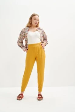 Skylar Dream Rib Joggers - Chai -Amour Vert 9687 Skylar Dream Rib Chai 1055 web 6d0e1285 3b1f 40ed 8b00 9199ac0a6b7c